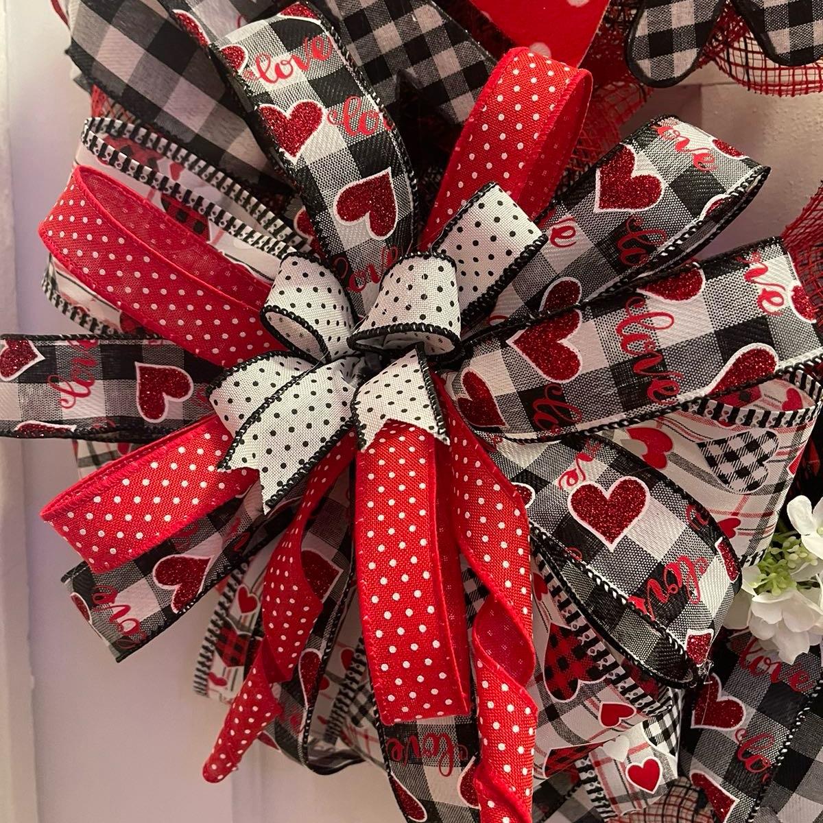 XOXO Valentine Wreath