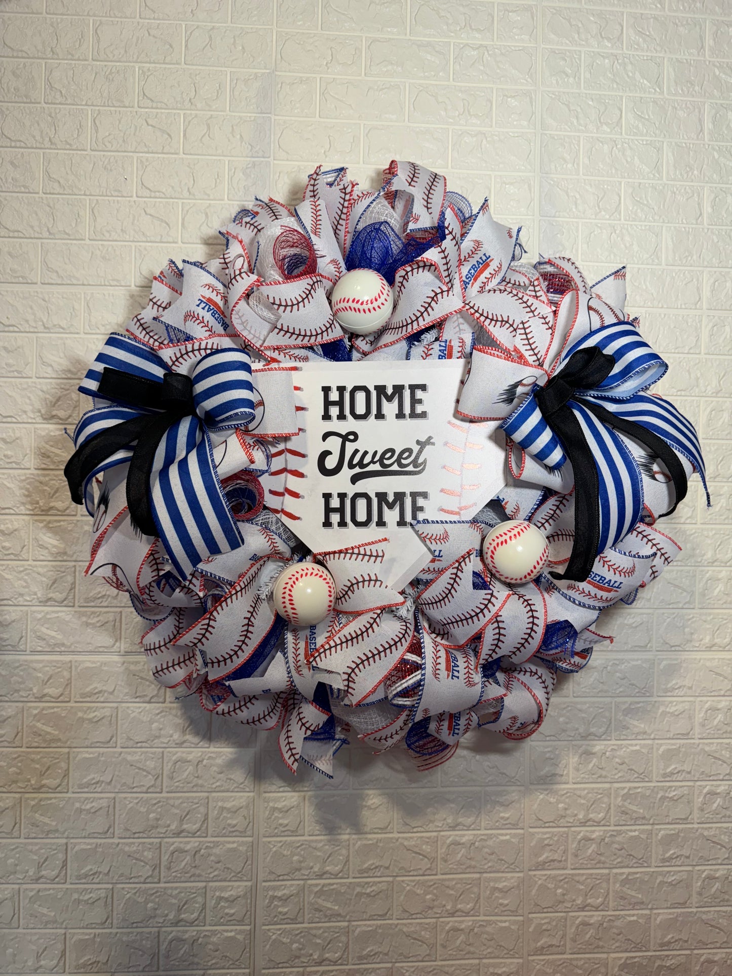 Baseball Theme Wreath, Home Sweet Home Sign, Sports Decor, Blue Ribbon Wreath, Handmade Door Decoration, Baseball Wreath, Baseball  Decor